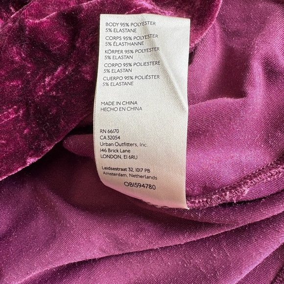 Pilcro Anthropologie plum raspberry red velvet racer back size large - Picture 10 of 11
